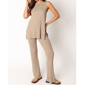 Petal and Pup Silvie Knitted Set